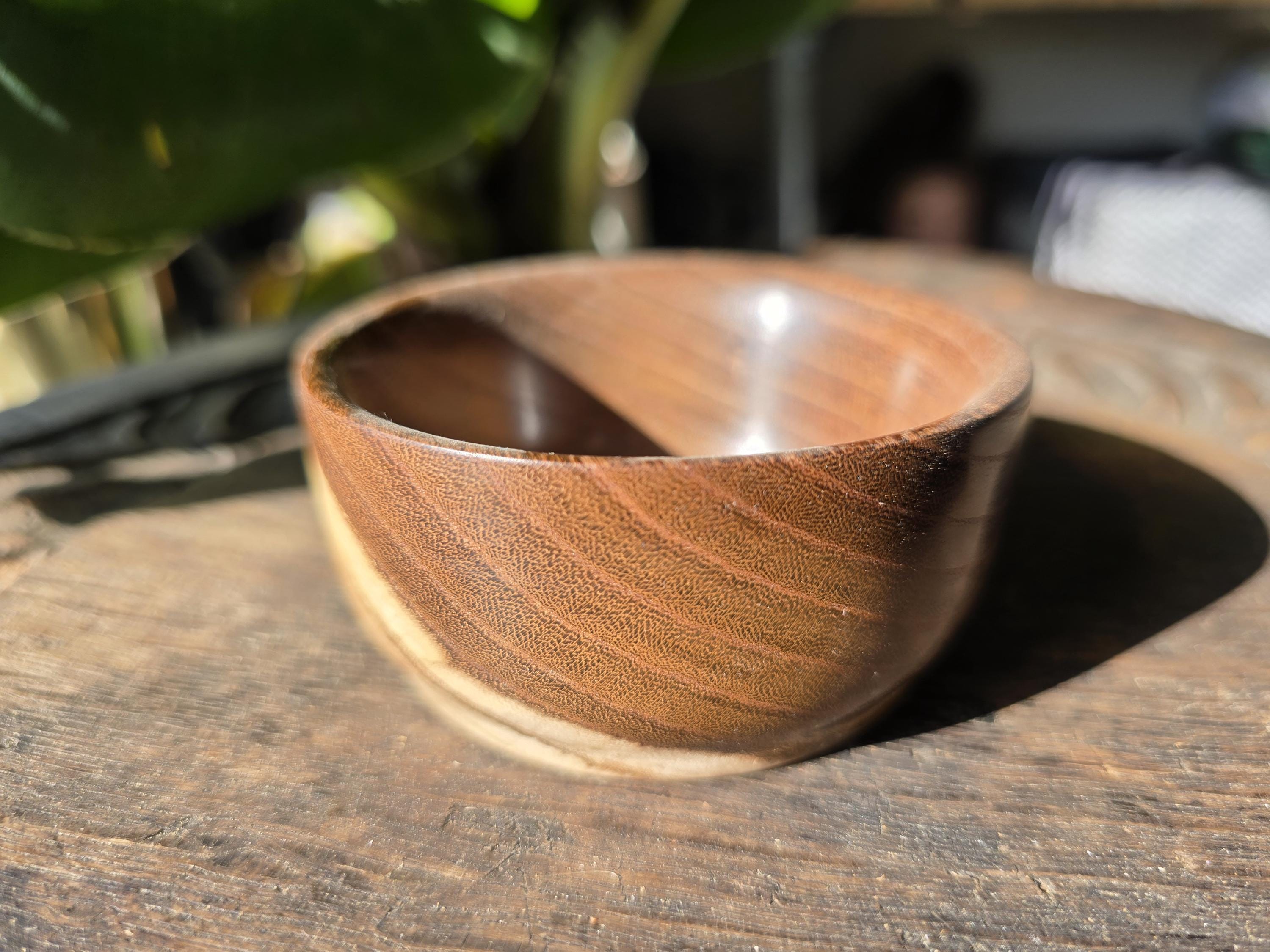 Wooden jewellery dish