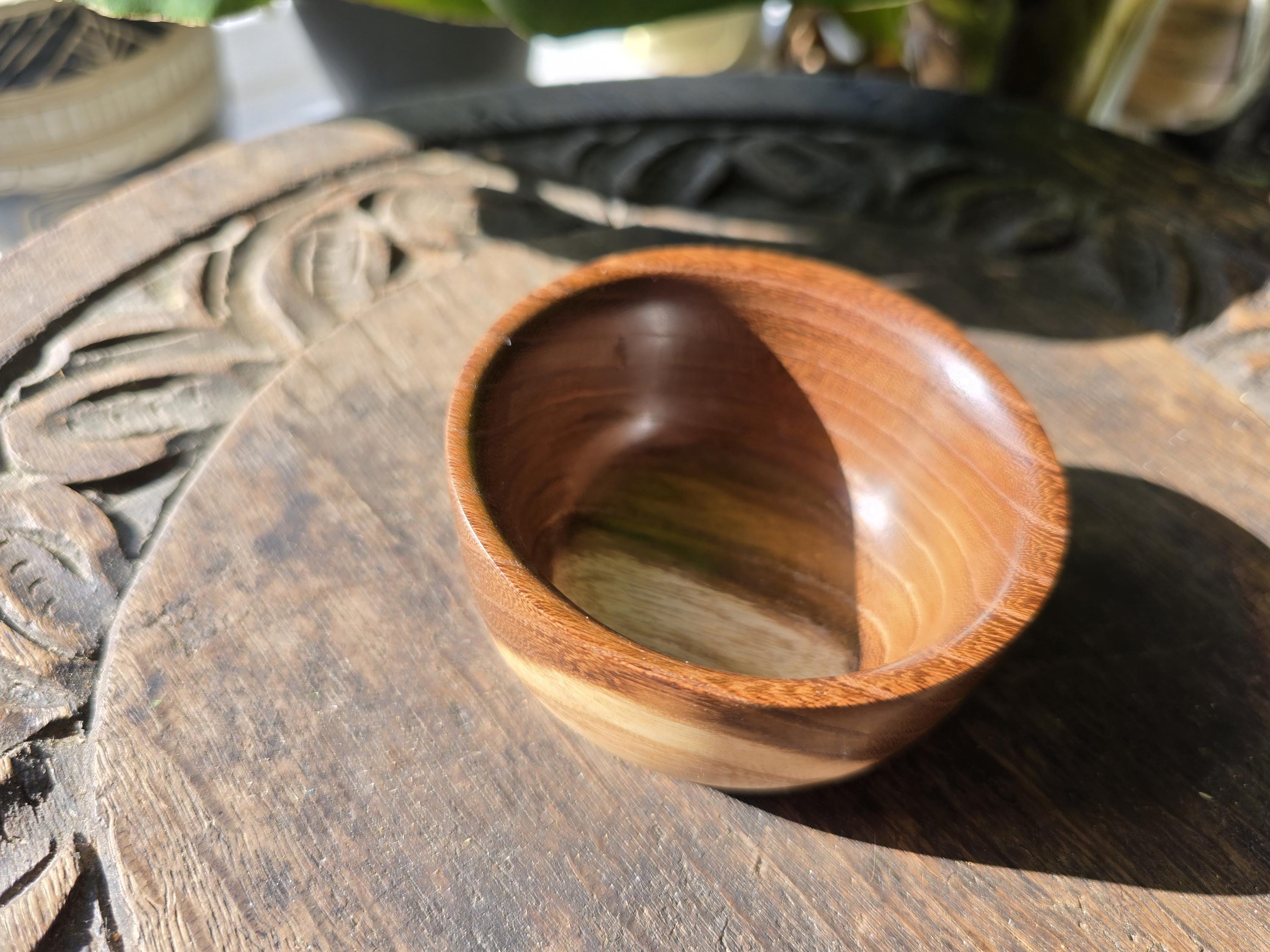 Wooden jewellery dish